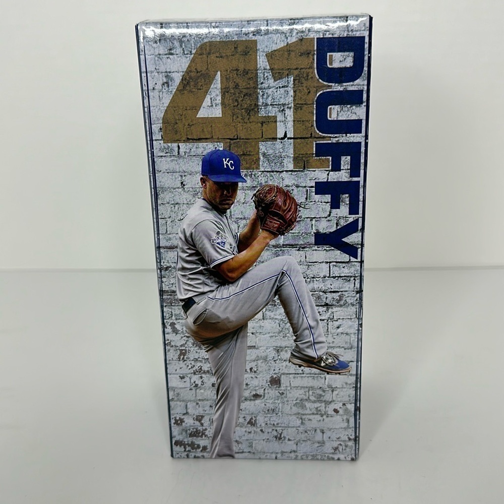 Kansas City Royals‎ Danny Duffy #41Bobblehead Series August 1, 2016 - Picture 2 of 10